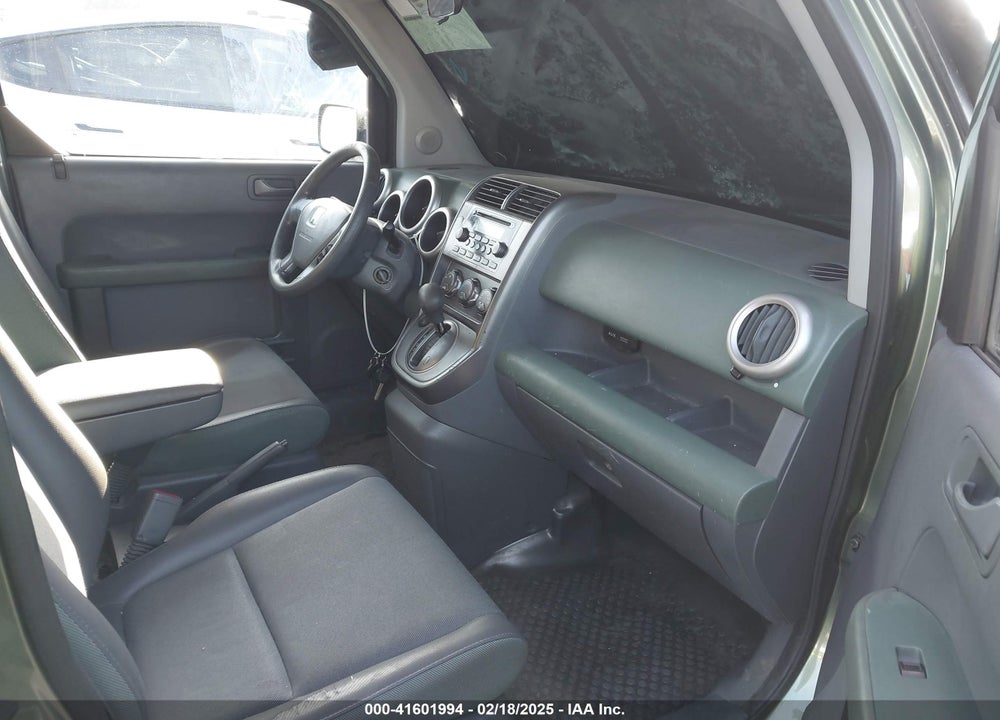 2004 HONDA ELEMENT EX VIN: 5J6YH185X4L011684