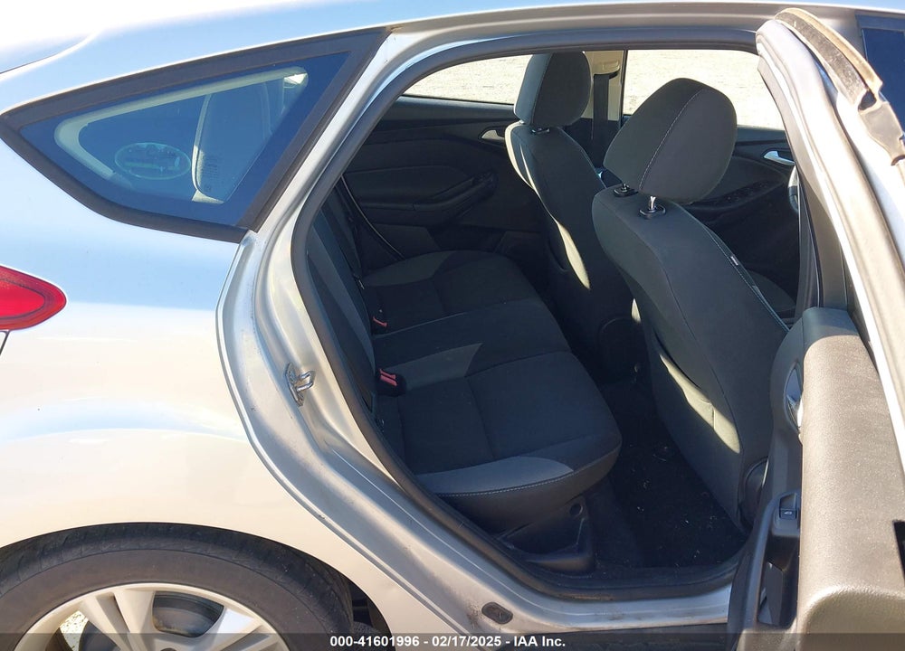 2014 FORD FOCUS VIN: 1FADP3K24EL447259