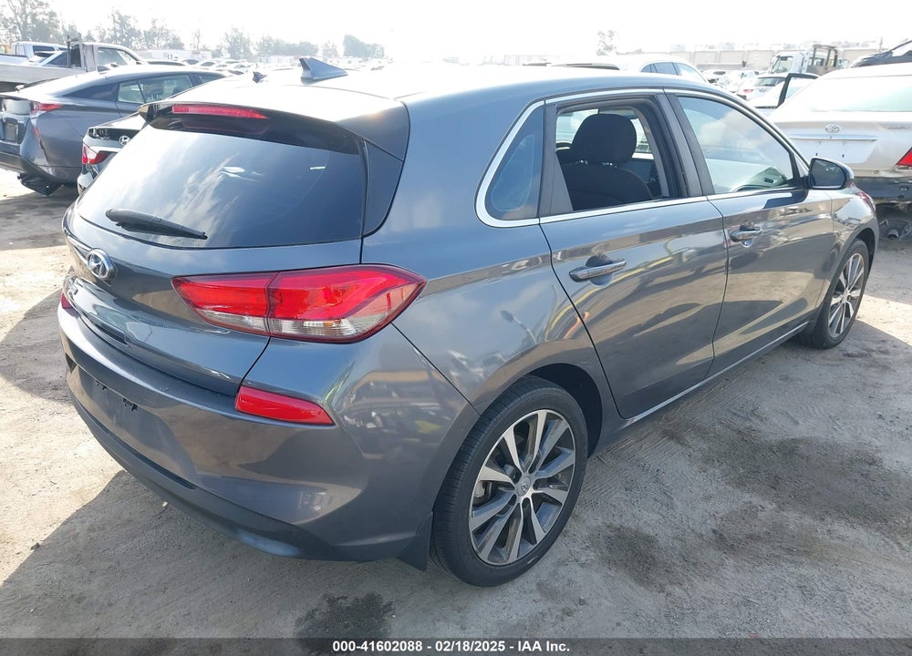2019 HYUNDAI ELANTRA GT VIN: KMHH35LE1KU117396