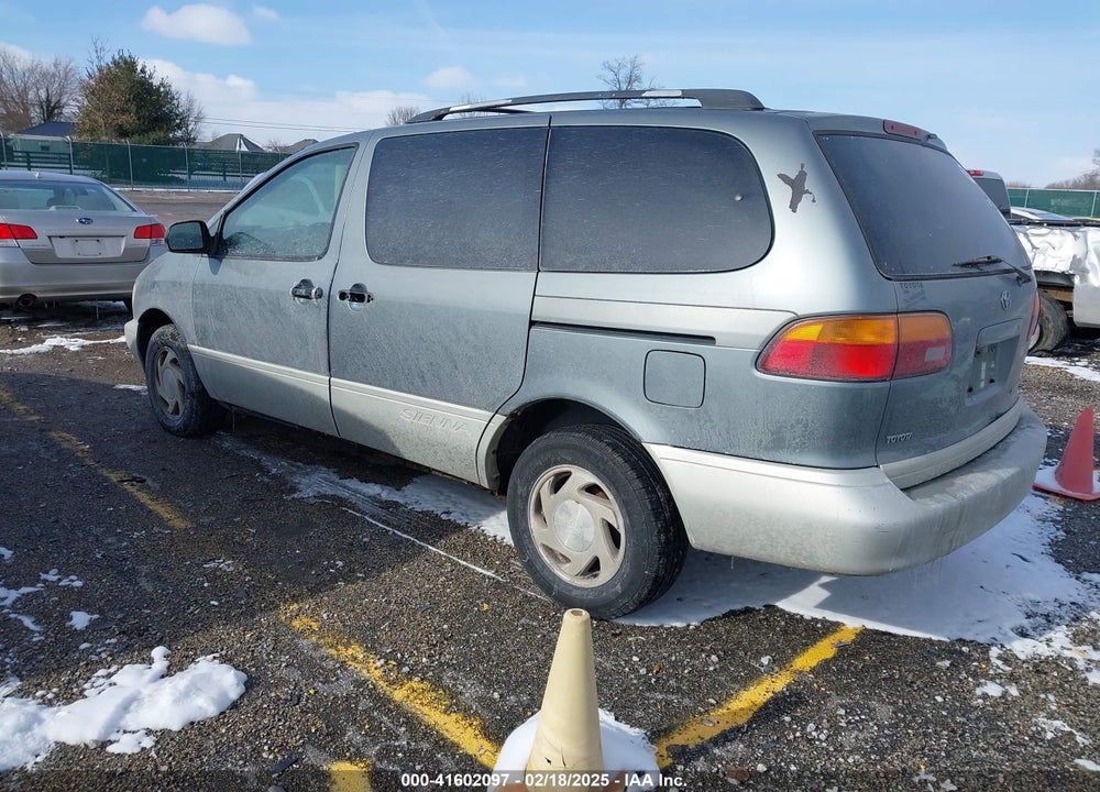 1999 TOYOTA SIENNA LE/XLE VIN: 4T3ZF13C2XU118641