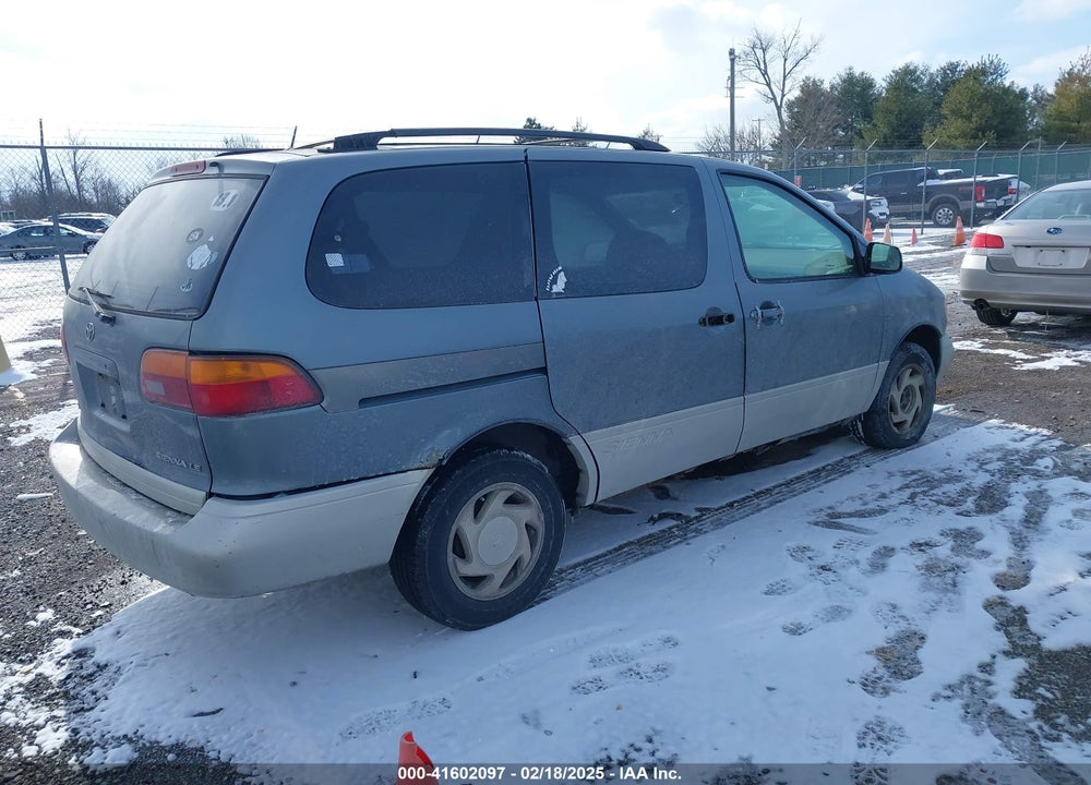 1999 TOYOTA SIENNA LE/XLE VIN: 4T3ZF13C2XU118641