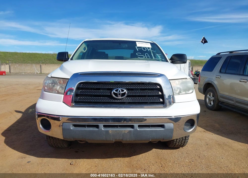 2008 TOYOTA TUNDRA SR5 5.7L V8 VIN: 5TFDV54128X076597