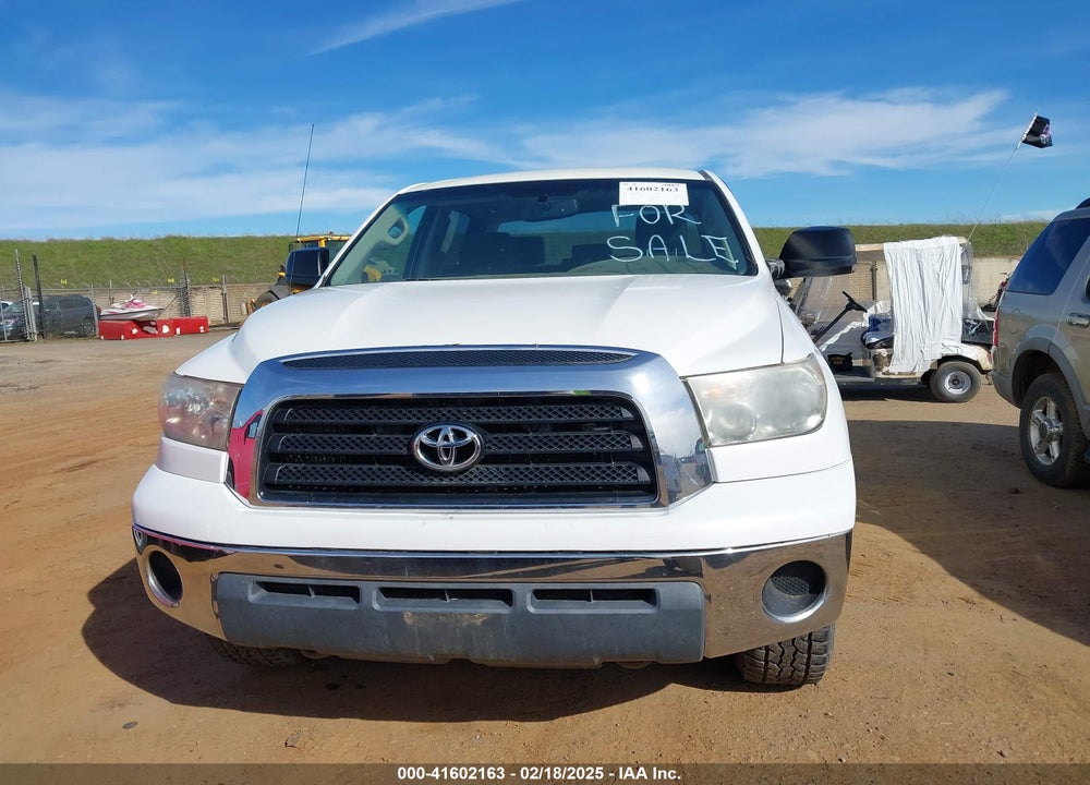 2008 TOYOTA TUNDRA SR5 5.7L V8 VIN: 5TFDV54128X076597