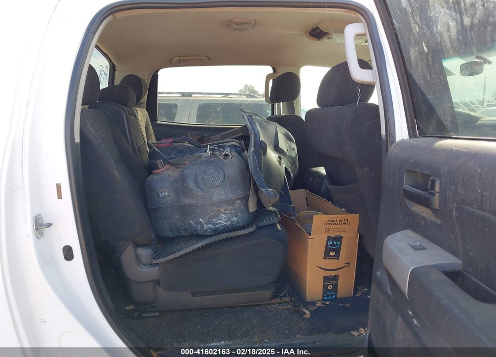 2008 TOYOTA TUNDRA SR5 5.7L V8 VIN: 5TFDV54128X076597
