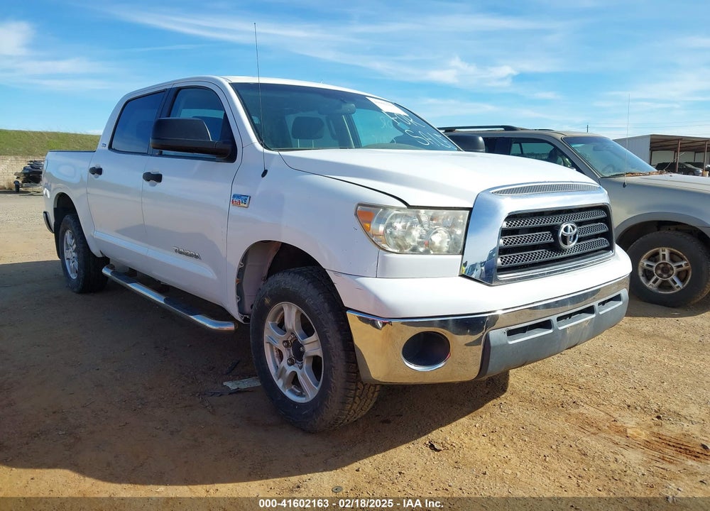 2008 TOYOTA TUNDRA SR5 5.7L V8 VIN: 5TFDV54128X076597