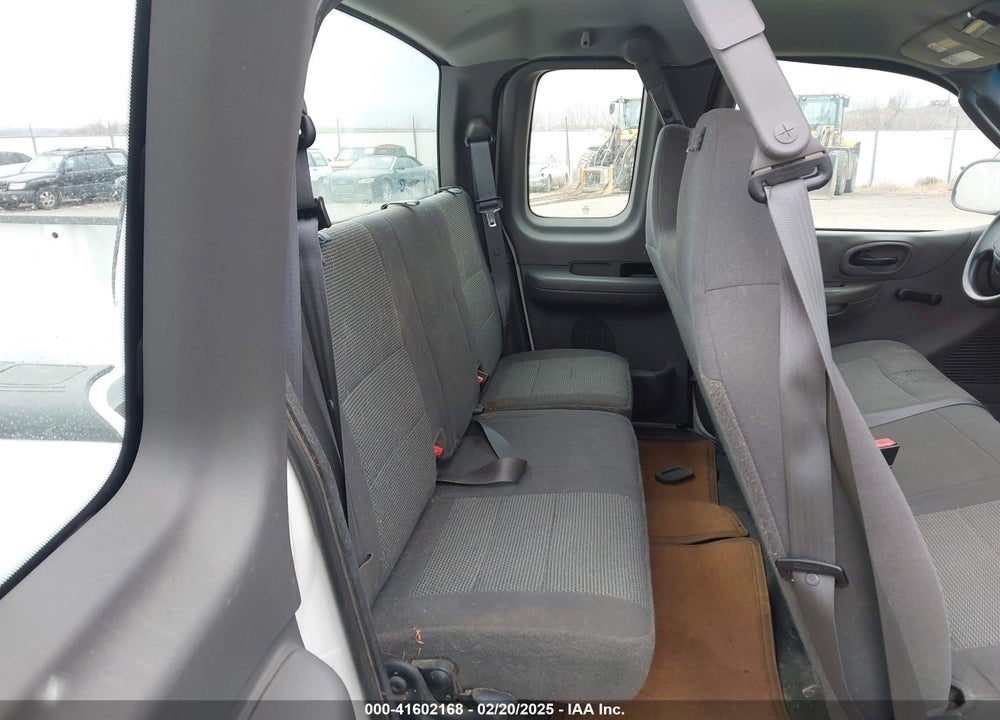 2004 FORD F-150 HERITAGE XL/XLT VIN: 2FTRX18W34CA91703