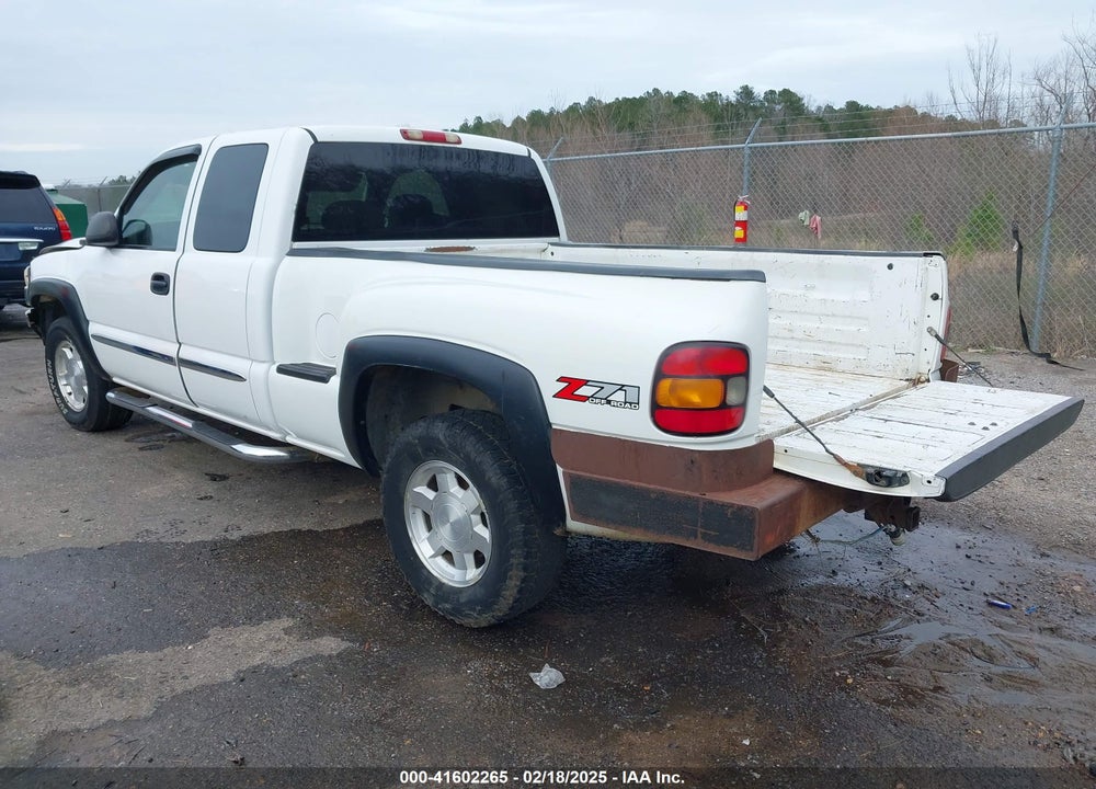 2005 GMC NEW SIERRA VIN: 1GTEK19B05Z323509