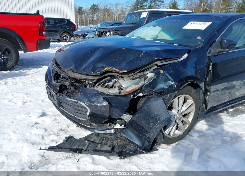 2015 TOYOTA AVALON VIN: 4T1BK1EB8FU155556