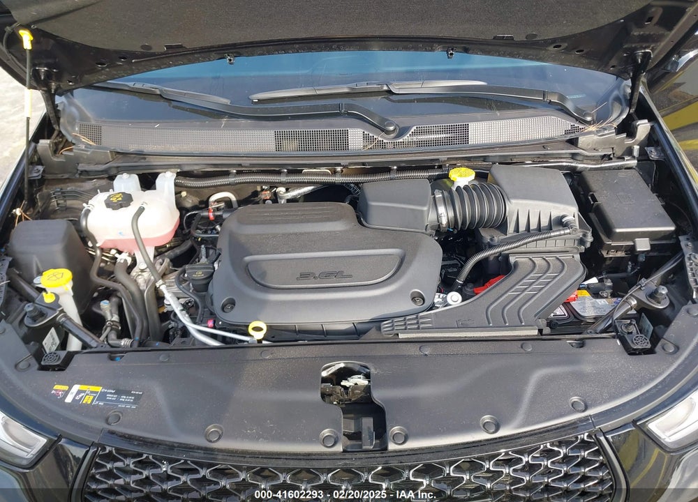 2025 CHRYSLER PACIFICA LIMITED VIN: 2C4RC1GGXSR509111