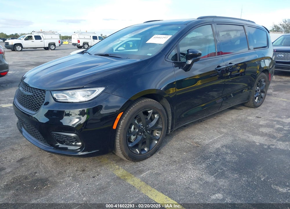2025 CHRYSLER PACIFICA LIMITED VIN: 2C4RC1GGXSR509111