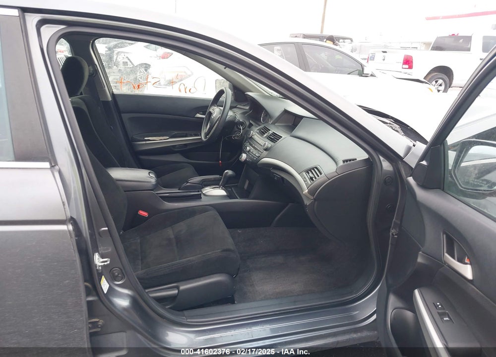 2010 HONDA ACCORD 2.4 EX VIN: 1HGCP2F72AA071691