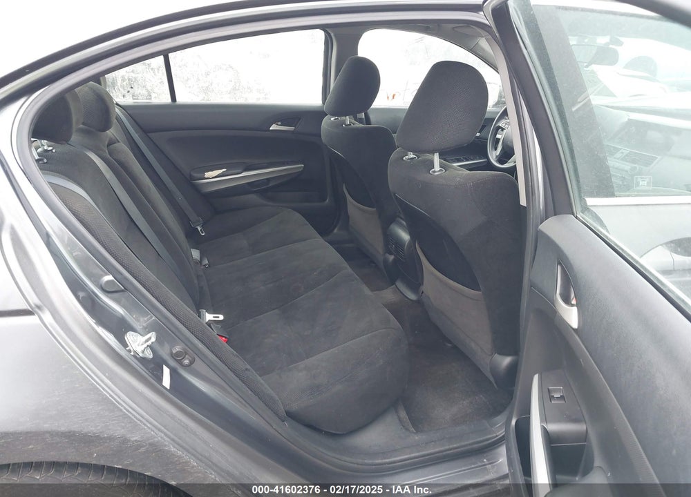 2010 HONDA ACCORD 2.4 EX VIN: 1HGCP2F72AA071691