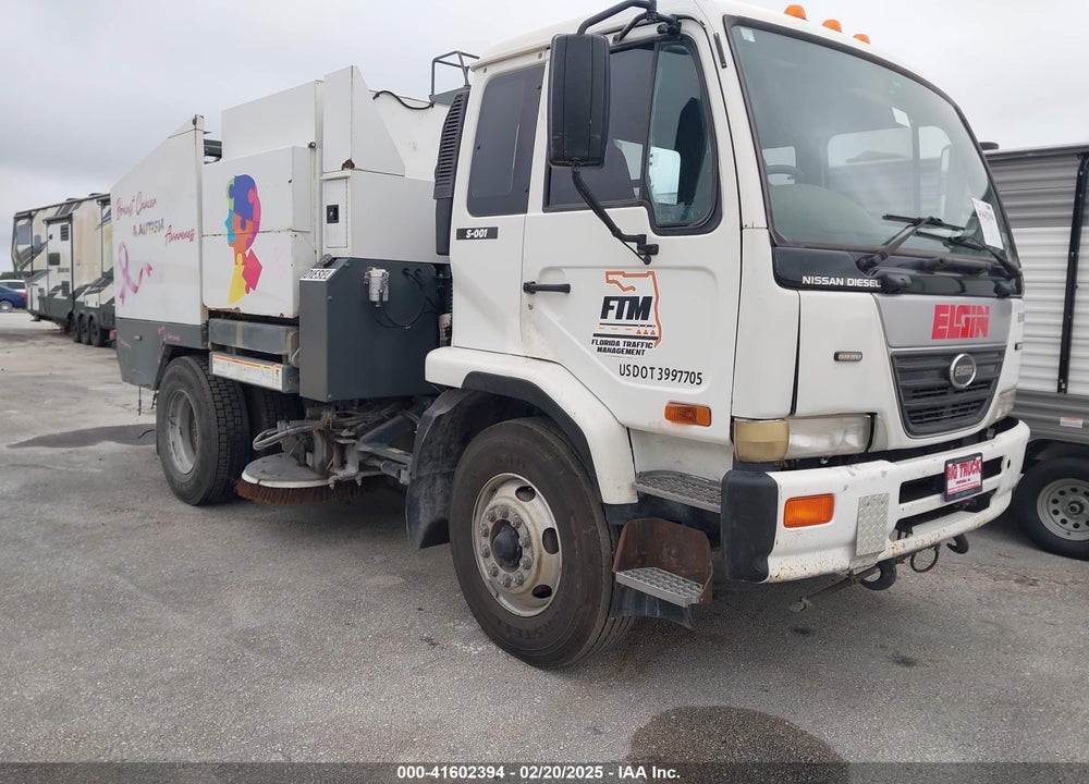 2010 NISSAN DIESEL UD3300 VIN: JNAPC81L5AAC80321