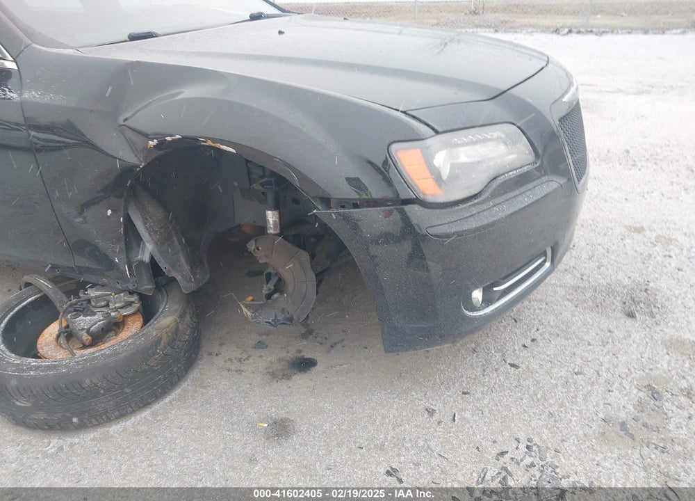 2013 CHRYSLER 300 VIN: 2C3CCABT7DH652797