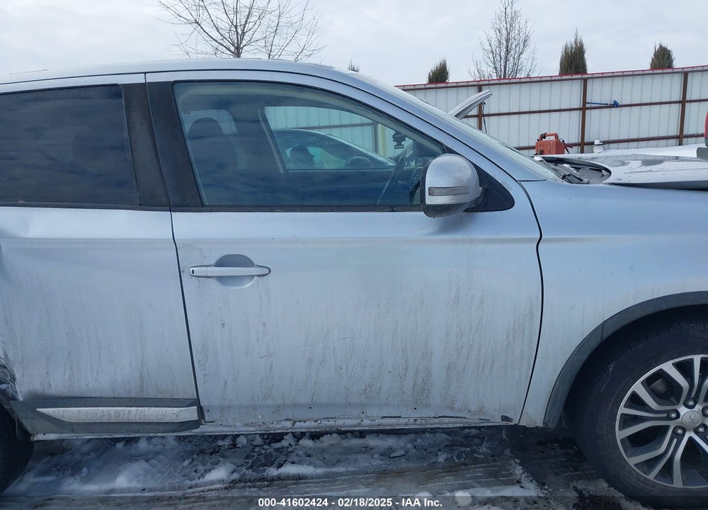 2017 MITSUBISHI OUTLANDER SE VIN: JA4AD3A34HZ028498