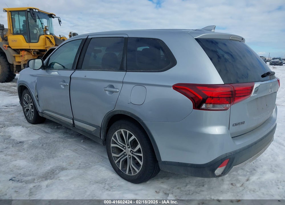 2017 MITSUBISHI OUTLANDER SE VIN: JA4AD3A34HZ028498