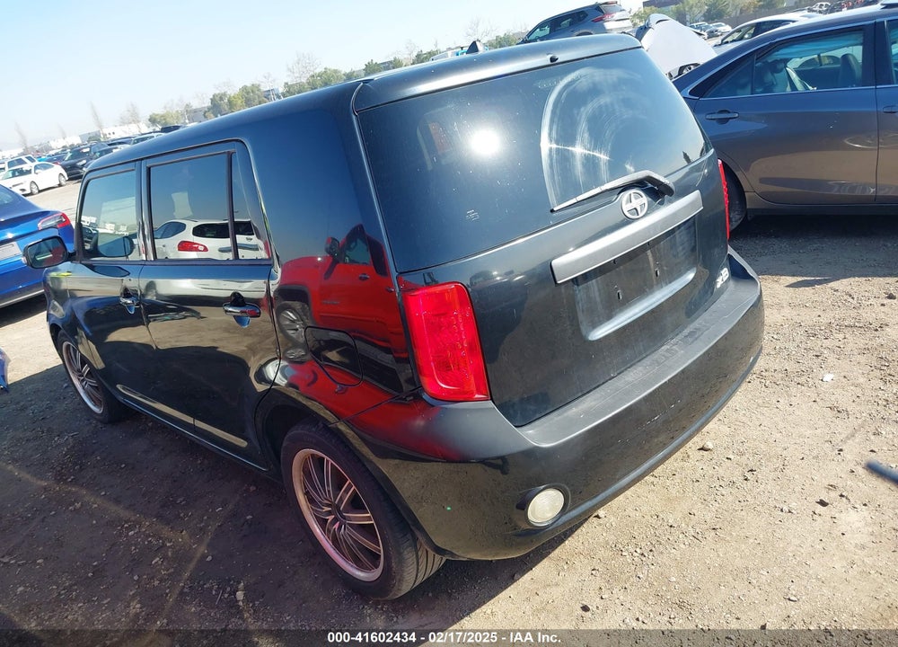 2008 SCION XB VIN: JTLKE50E681034585