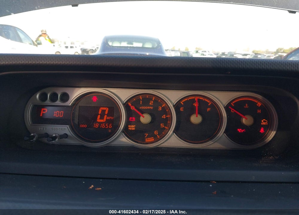 2008 SCION XB VIN: JTLKE50E681034585