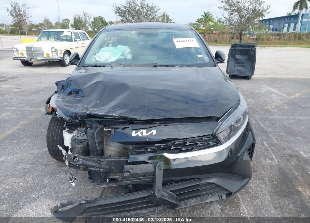2023 KIA FORTE VIN: 3KPF24AD1PE550452