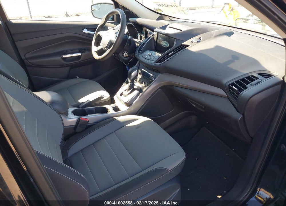 2016 FORD ESCAPE SE VIN: 1FMCU9GX1GUC07679