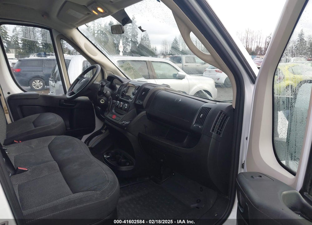 2018 RAM PROMASTER 2500 HIGH ROOF 159 WB VIN: 3C6TRVDG9JE137851