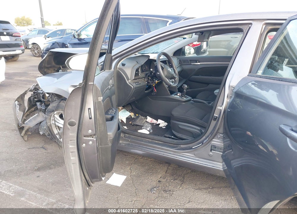 2020 HYUNDAI ELANTRA VIN: 5NPD84LF5LH531929