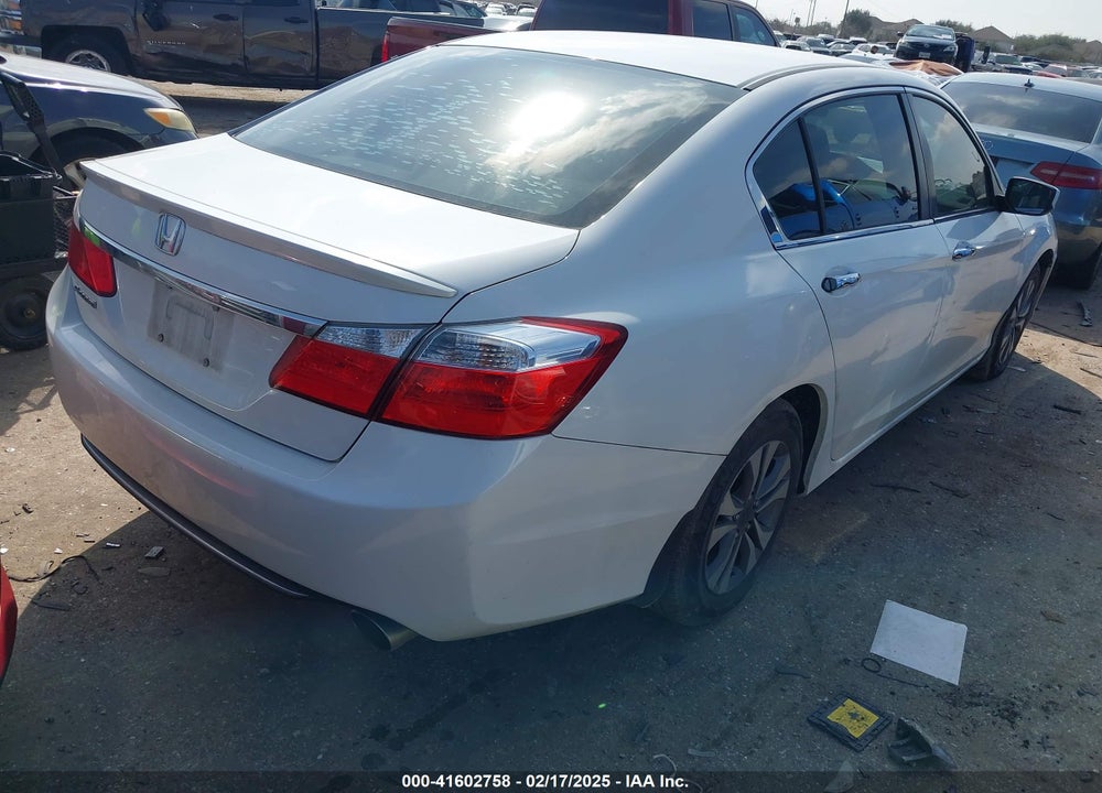 2014 HONDA ACCORD VIN: 1HGCR2F38EA182260