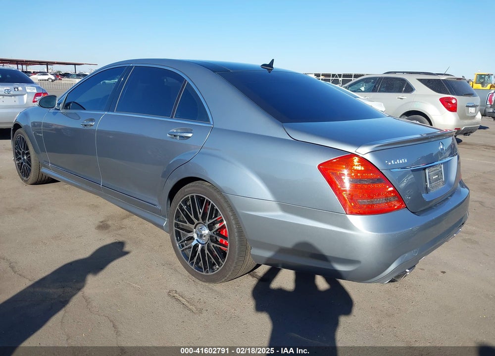 2007 MERCEDES-BENZ S 600 VIN: WDDNG76X67A111063