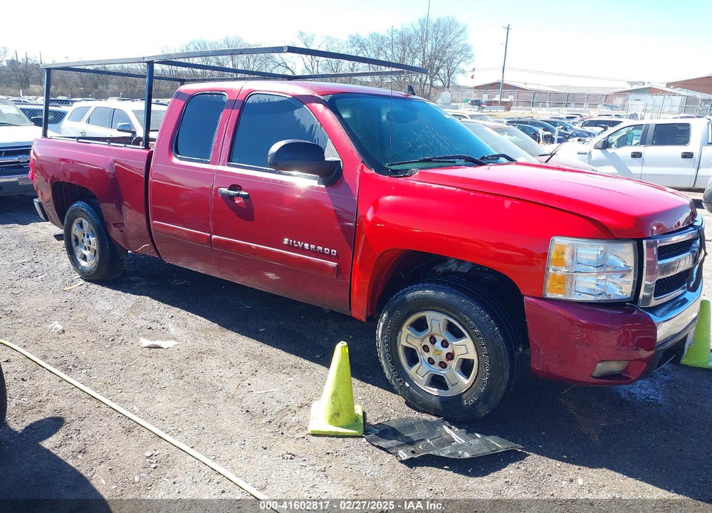 2007 CHEVROLET SILVERADO 1500 LT1 VIN: 2GCEC19C071686992