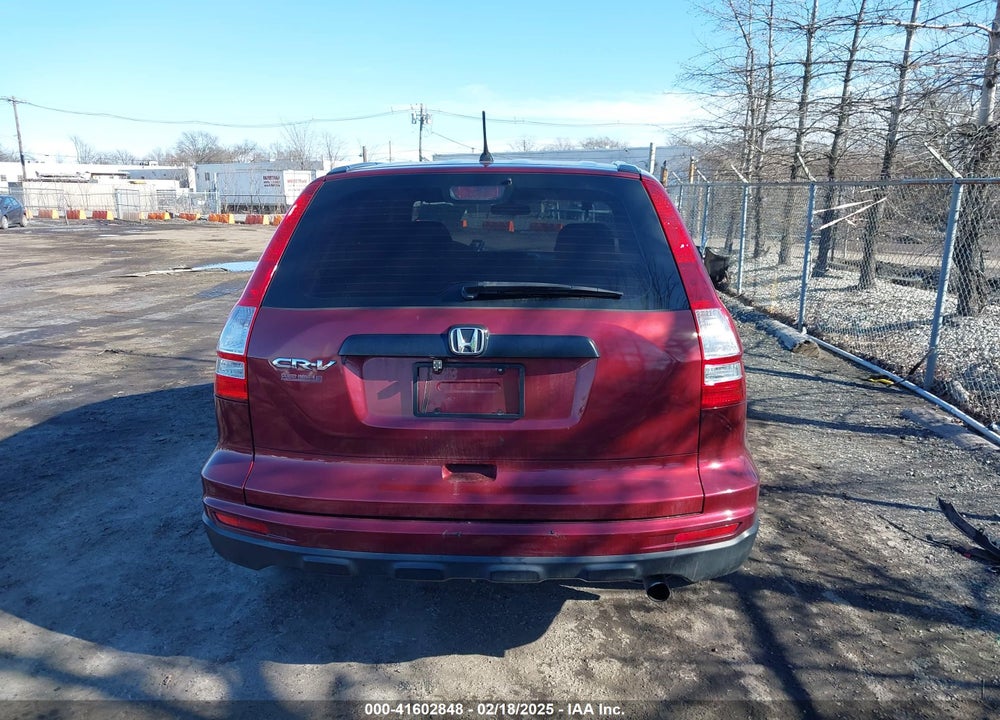 2011 HONDA CR-V LX VIN: 5J6RE3H3XBL059027