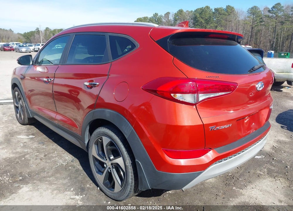 2017 HYUNDAI TUCSON LIMITED VIN: KM8J3CA28HU308370