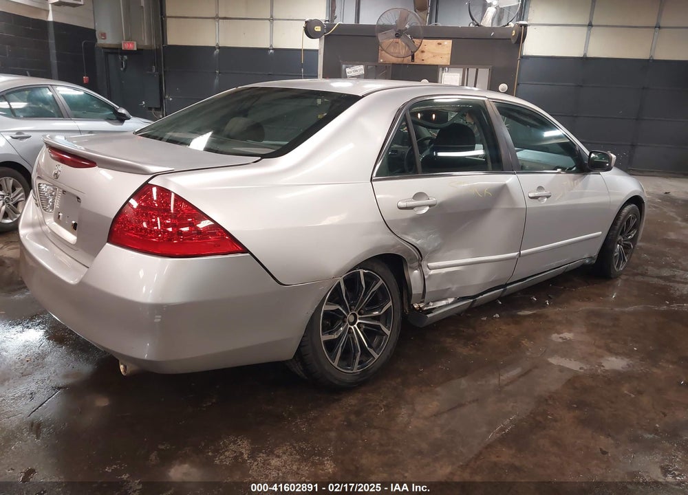 2007 HONDA ACCORD VIN: 1HGCM66337A017368