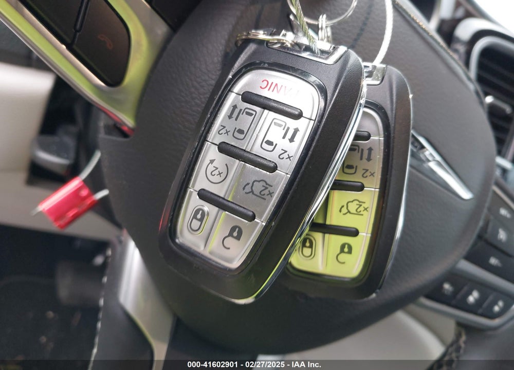 2022 CHRYSLER PACIFICA HYBRID LIMITED VIN: 2C4RC1S74NR236324