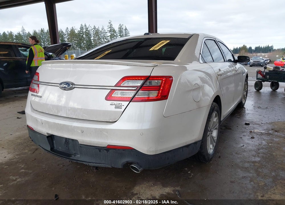 2017 FORD TAURUS VIN: 1FAHP2H8XHG139081