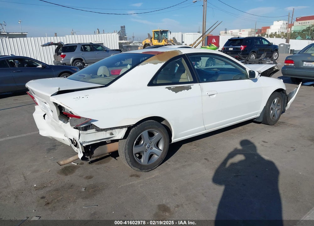 2004 HONDA CIVIC VIN: 1HGEM22924L027580