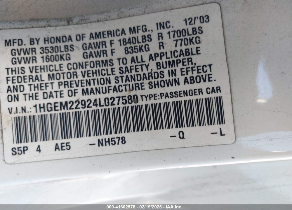 2004 HONDA CIVIC VIN: 1HGEM22924L027580