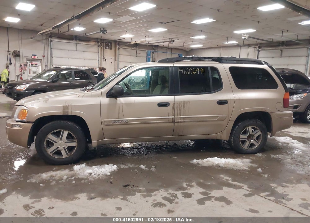 2004 GMC ENVOY XL SLE VIN: 1GKET16S746148679