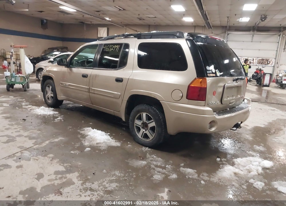 2004 GMC ENVOY XL SLE VIN: 1GKET16S746148679