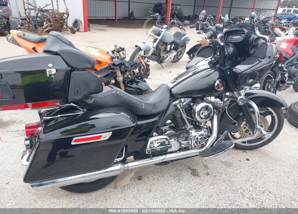 2002 HARLEY-DAVIDSON FLHTCUI VIN: 1HD1FCW152Y611388
