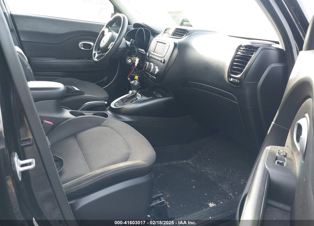 2018 KIA SOUL VIN: KNDJN2A23J7625907
