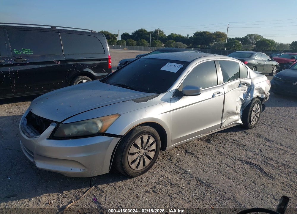 2011 HONDA ACCORD VIN: 1HGCP2F39BA022633