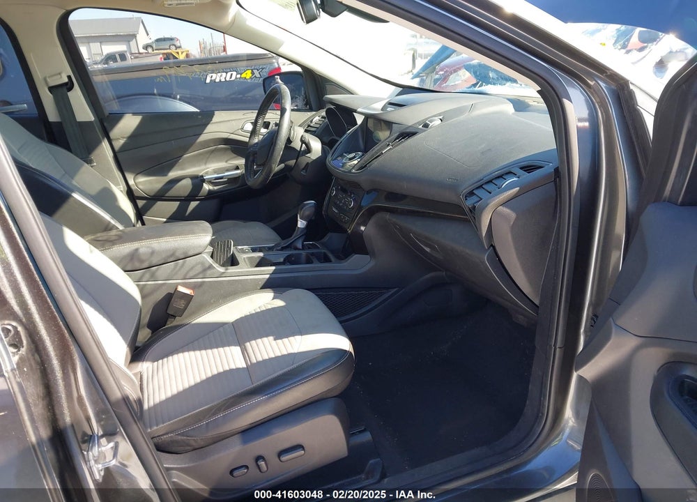 2017 FORD ESCAPE TITANIUM VIN: 1FMCU9J9XHUB00707