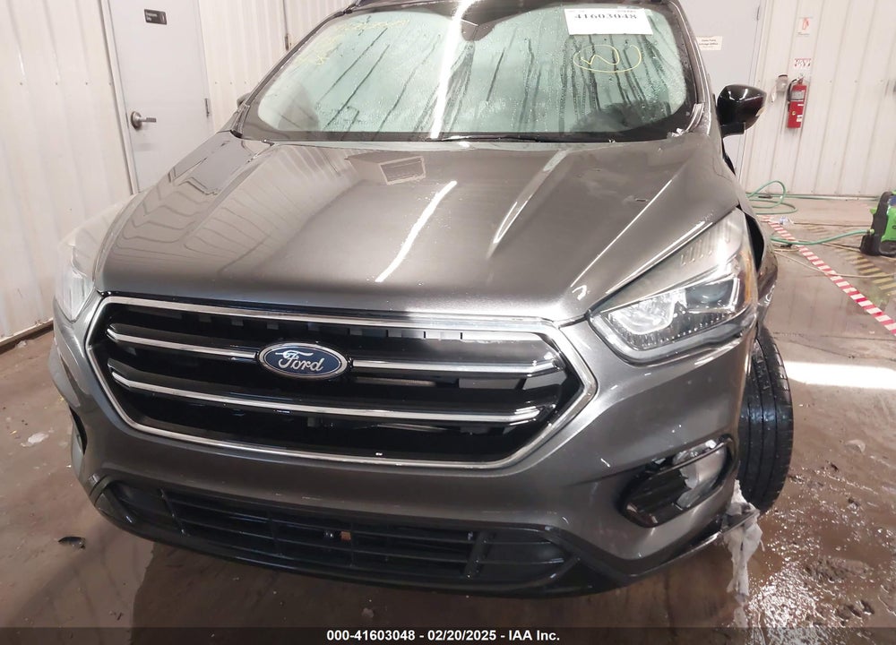 2017 FORD ESCAPE TITANIUM VIN: 1FMCU9J9XHUB00707