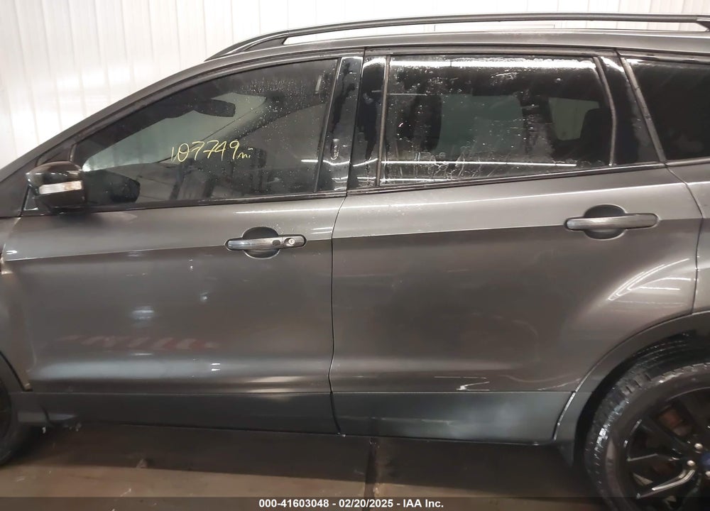 2017 FORD ESCAPE TITANIUM VIN: 1FMCU9J9XHUB00707
