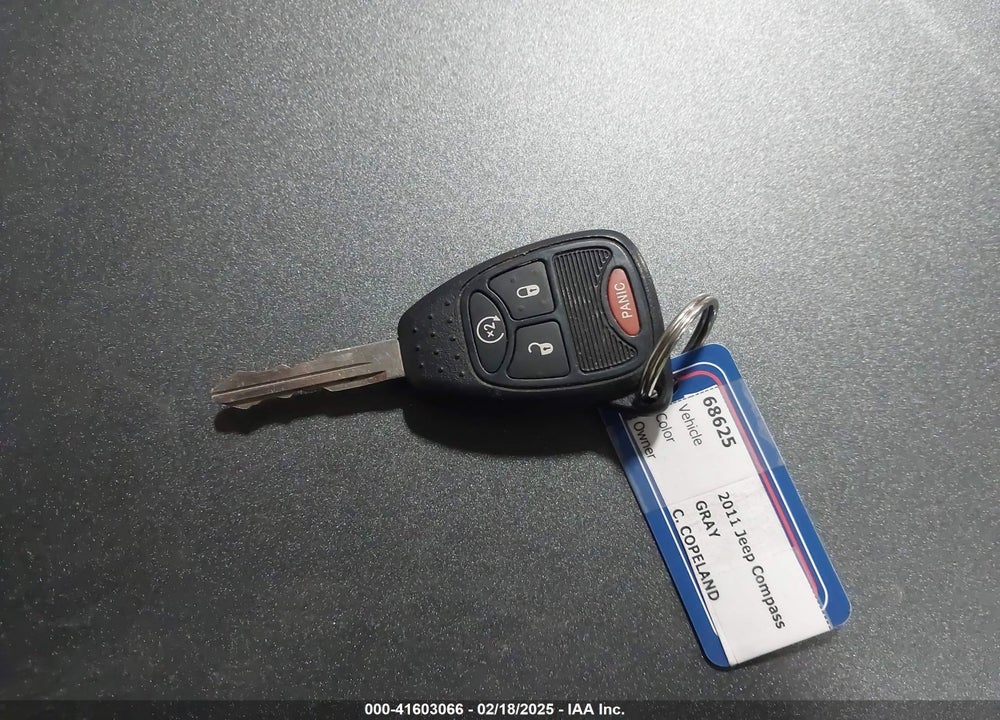 2011 JEEP COMPASS VIN: 1J4NF1FB8BD239417
