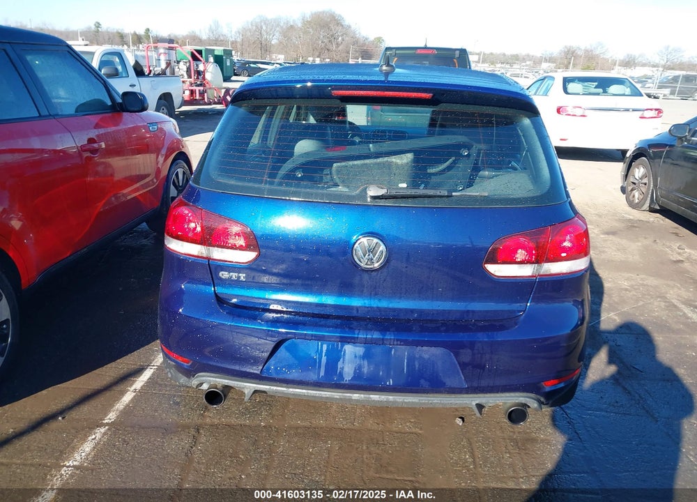 2011 VOLKSWAGEN GTI VIN: WVWGD7AJ7BW273794