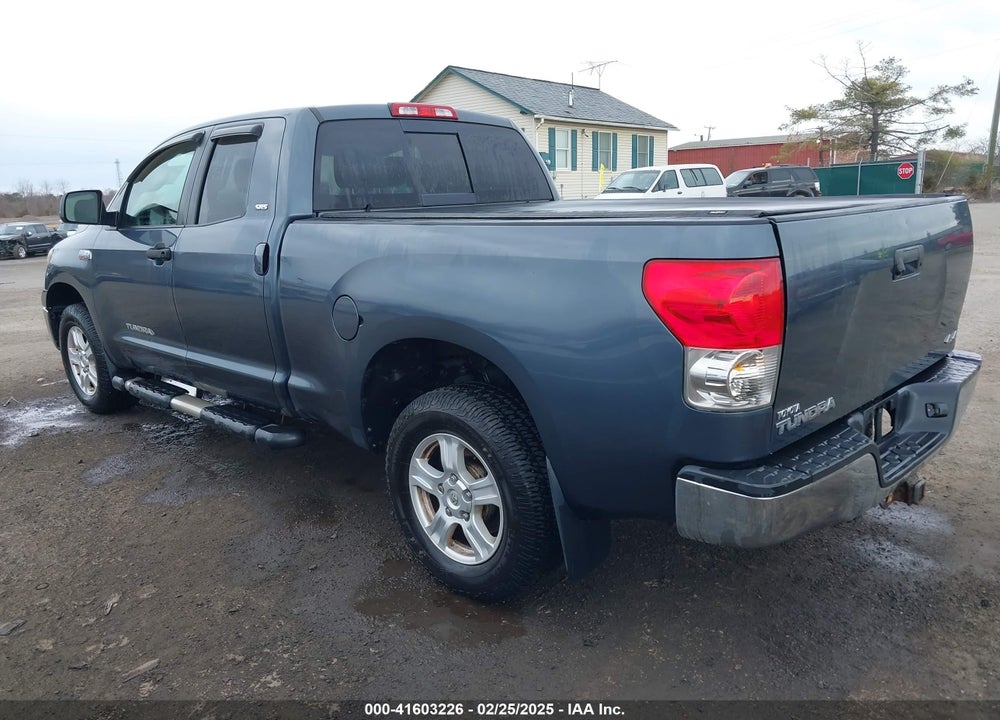 2007 TOYOTA TUNDRA SR5 5.7L V8 VIN: 5TBBV541X7S454086