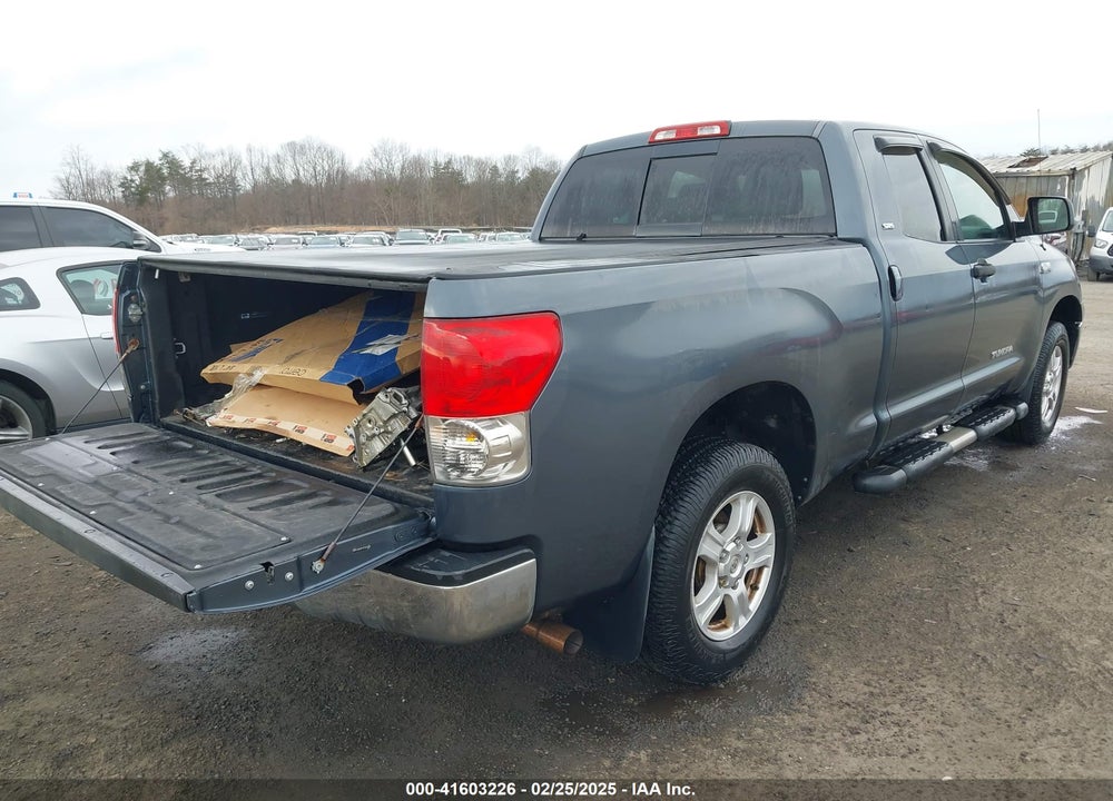 2007 TOYOTA TUNDRA SR5 5.7L V8 VIN: 5TBBV541X7S454086