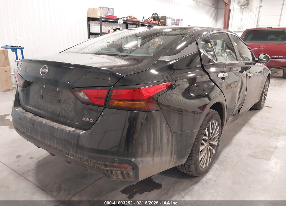 2025 NISSAN ALTIMA VIN: 1N4BL4DW7SN323575