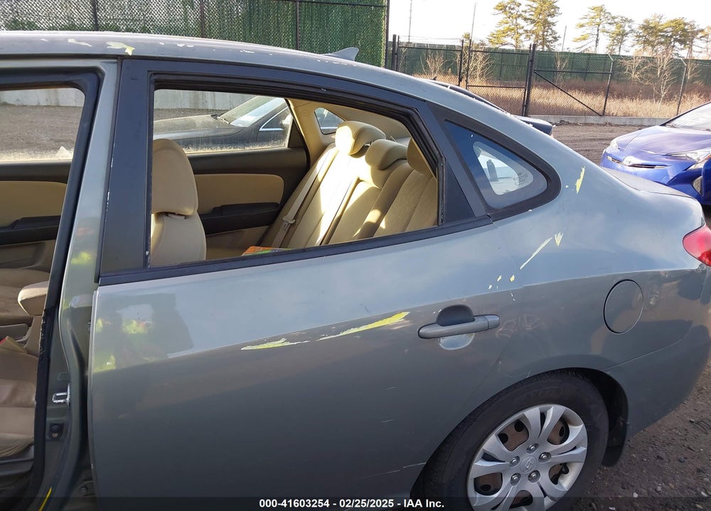 2010 HYUNDAI ELANTRA GLS VIN: KMHDU4AD0AU862056